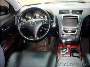 Запчасти б/у оригинал на Lexus GS-300   #1257983