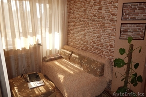 Девченки! Ищу позитивную соседку по квартире без вредных привычек!!!  #1261983