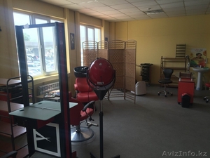 Салон красоты ,  магазин автозапчастей #1270892