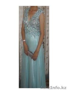 СРОЧНО ПРОДАЮ ПЛАТЬЕ С ТОРГОМ #1272327