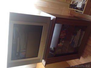 Телевизор и тумба под телевизор в отличном состоянии #1285599