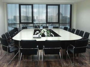 Офисная мебель Круглый стол со стульями кожаными #1303845