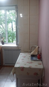 1 - ком. квартира посуточно,  по часам. Атакент. #1309039