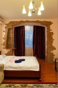 Сдам посуточно 1-ю комнатную квартиру на Абая Фурманова  #1336733