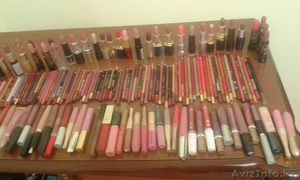 Распродаю косметику для губ,  всё по 500 тг #1335071