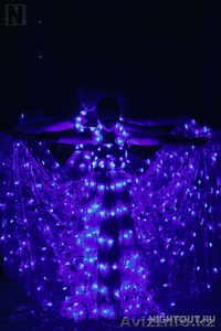 Неоновое шоу в Астане #1347166