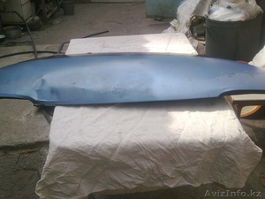 Toyota Luсida капот #1352042