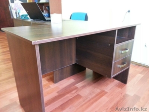 Стол деревянный однотумбовый #1350891