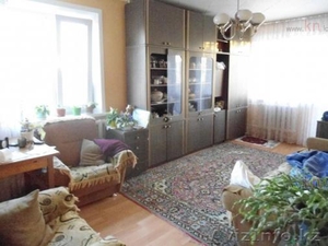 Продажа двухкомнатной квартиры,  52 м,  Республики,  дом 16/2 за 11 000 000 тг. #1365037