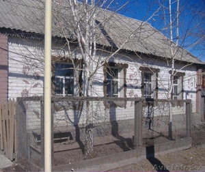 Продам кирпичный дом в центре города из 3-х комнат #1360878