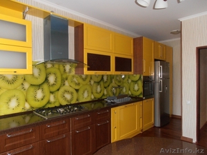 Стеклянные фартуки (скинали) для кухни #1355812