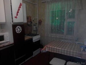 СРОЧНО! Сдам комнату в 2-х комнатной квартире,  1-й девушке с подселением #1365982