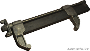 Замок универсальный оцинкованный (винтовой)  #1391610