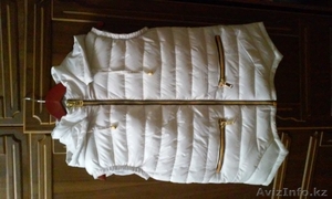 Новая жилетка, белого цвета  #1398854