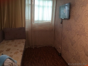 3-комн. кв.,  1 мкр.,  24 дом #1389029