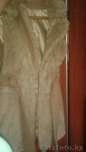 Продам меховую жилетку #1395599
