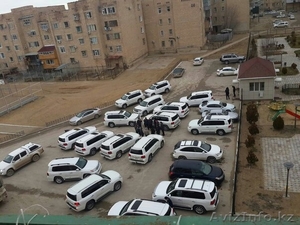 Toyota Land Cruiser 200 (белые) Автомобили на ViP встречи,  Торжества,  Свадебный  #1410118