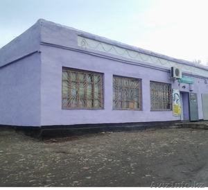 действующий магазин продовольственных товаров с торговым и холодильным оборудова #1442632