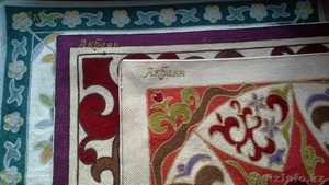 Вышивка на предметах интерьера и  одежде  #1447566