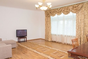 з-х комн. кв. посуточно в ЖК На Водно-Зеленом Бульваре #1484994