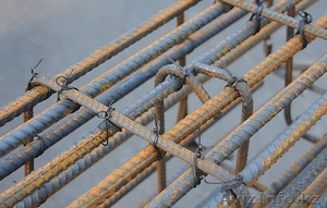 Продам арматуры и швеллера трубы разного размера так же есть угольники #1485467