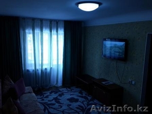 1 комн.квартиру,  посуточно в центре (площадь) #1167264