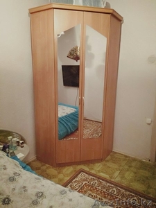 Шкаф угловой продаю #1511654