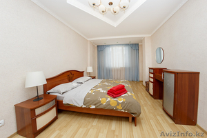 Уютная 3-ком кв. в ЖК Номад посуточно,  центр Левого берега,  все рядом! #1522578