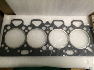 Прокладка ГБЦ на экскаватор погрузчик  Hyundai #1542339