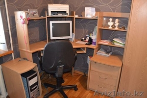 Продам компьютерный стол и шкаф #1546191