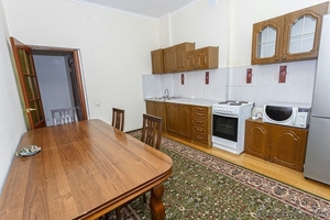 Посуточная аренда 1 ком. квартиры в ЖК Дипломат #1546778