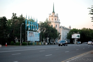 Зал в элитном офисе для конференции, тренингов, семинаров, мастер-классов #1583900