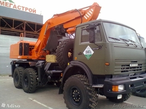 Экскаватор Е-195А на вездеходном шасси Камаз 43118 (6х6) UMG Е-195А #1587579