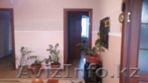 В связи с перездом продам дом 2-х уровневый. 27000000 тенге.  #1591739