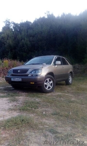Toyota Harrier. #1594677