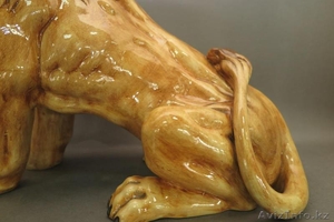 Огромный фарфоровый лев из Италии.  #1607814