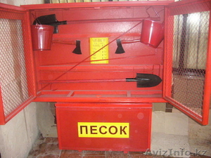 •	Щит пожарный закрытый в комплекте #1626721