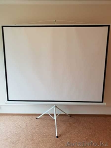 Экран для проектора: домашний кинотеатр и презентации в офисе. #1638207