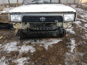 Капот на  Toyota Hilux SURf  130  #1640753