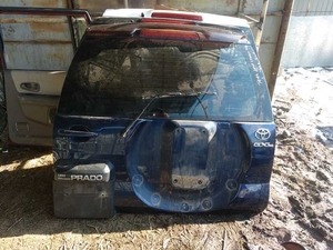 Крышка багажника  на Toyota Land Cruiser Prado 120 #1645024