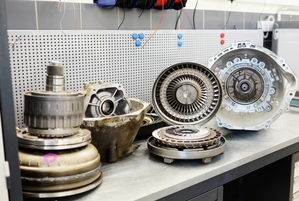 Ремонт АКПП.замена масла, замена втулок ZF #1643171