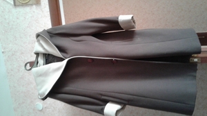 продам женскую  верхнюю одежду в количестве  3 штуки #1650761