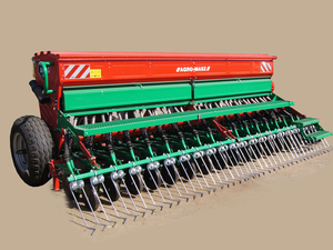 Сеялка навесная механическая #1659357