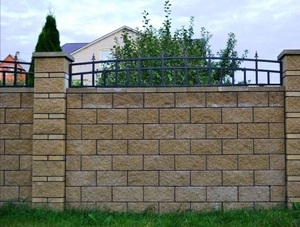 Строительство забора из кирпича или блока #1658039
