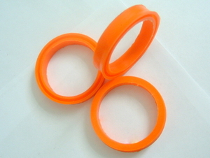 Производим уплотнения (втулки,  кольца,  сальники,  манжеты) #1662156