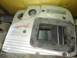 крышка двигателя Nissan Patrol y61. y60 #1681727
