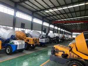 Бетоносмесители  с самозагрузкой. #1689763