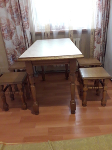 кухонный гарнитур ( стол и 4 табурета) #1704711