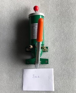 Насос смазки ручной. #1718402