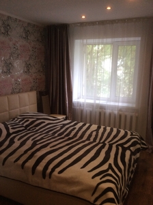 1-комнатная посуточно и по часам квартиры #984125